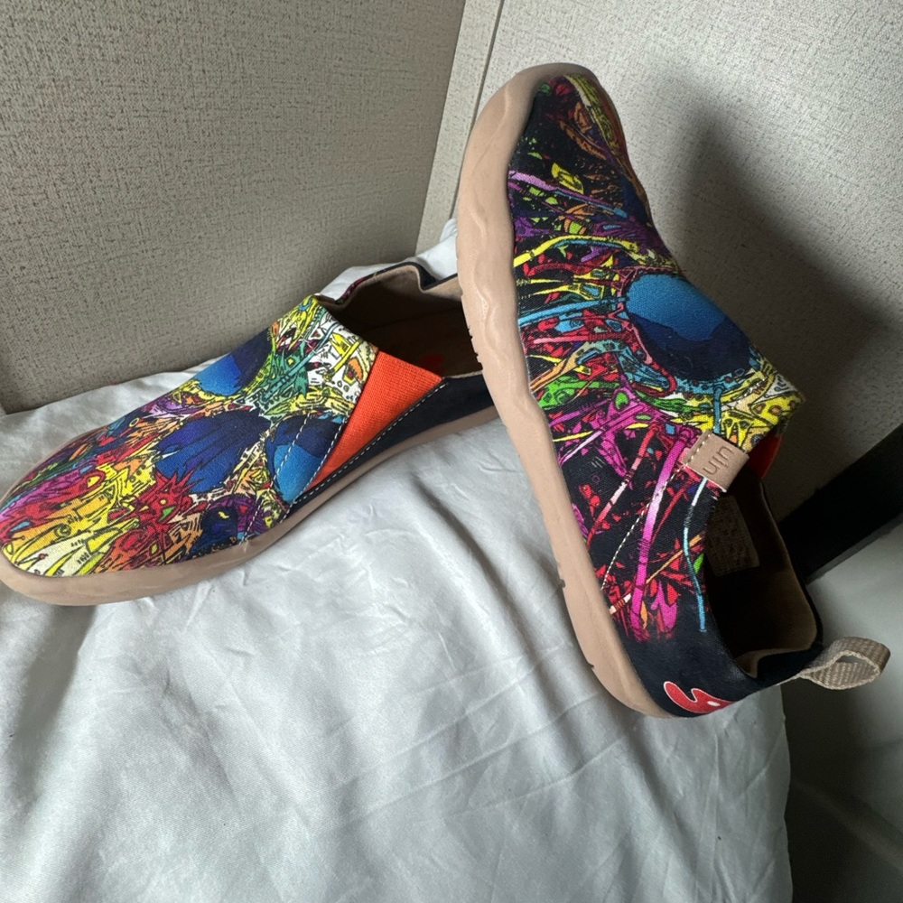 UIN Beige and Orange Slip-On Shoes